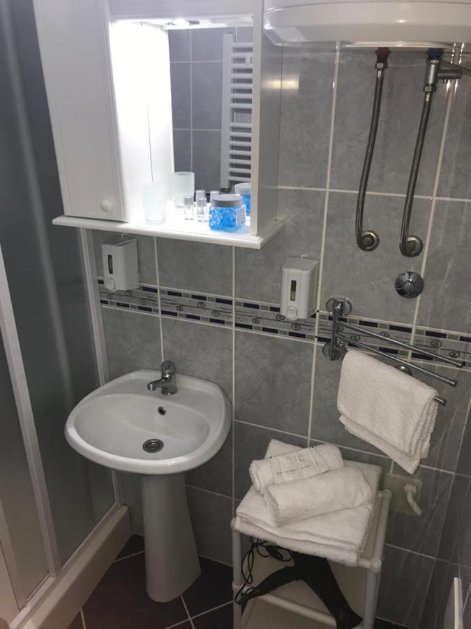 Apartmani Grand Lux Vrnjačka Banja Exteriör bild